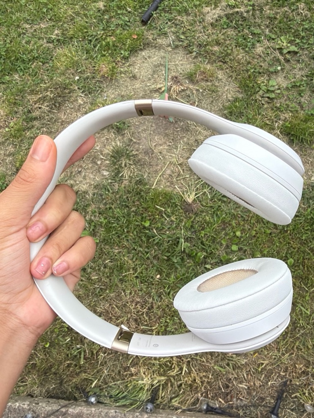 Beats by Dre White Over-Ear Wireless Headphones with Gold Accents